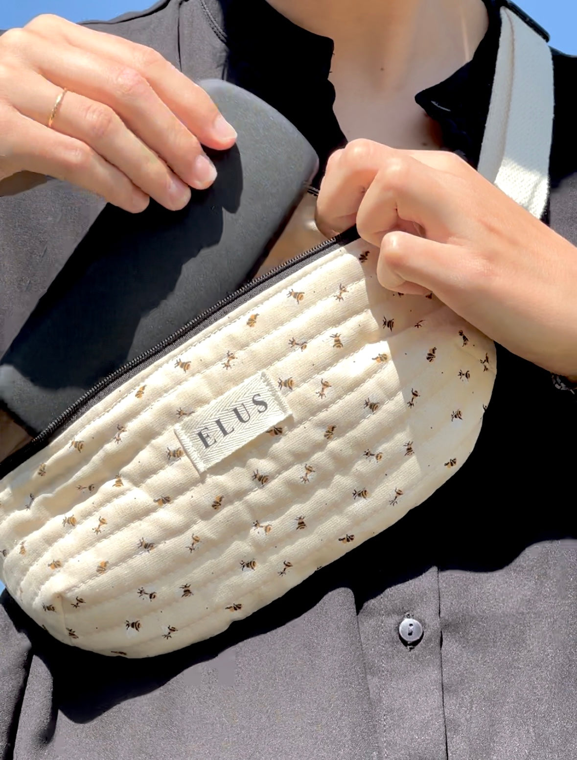 Bumbag, Bi